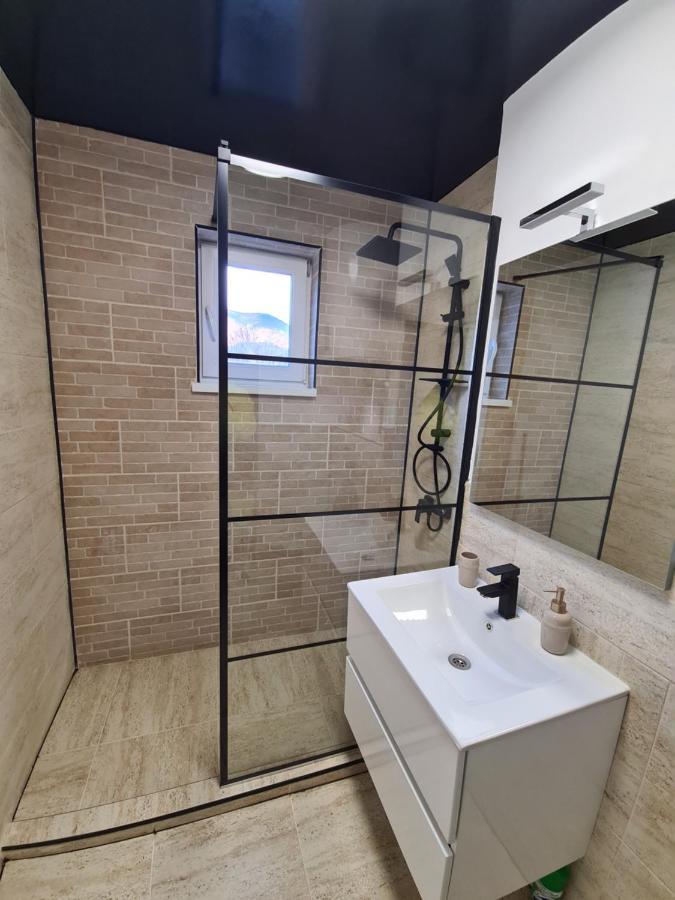 Lupeni  Diamonds House 2 아파트 외부 사진